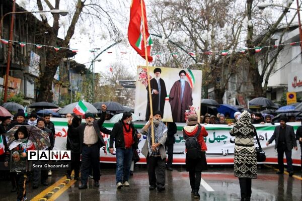 راه‌پیمایی روز 22 بهمن در مرکز مازندران