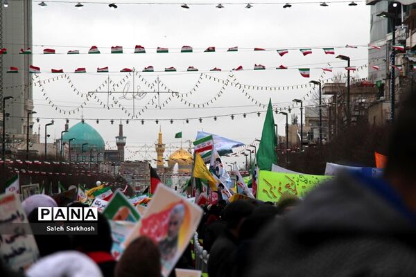 راهپیمایی یوم الله 22 بهمن ماه  در مشهد