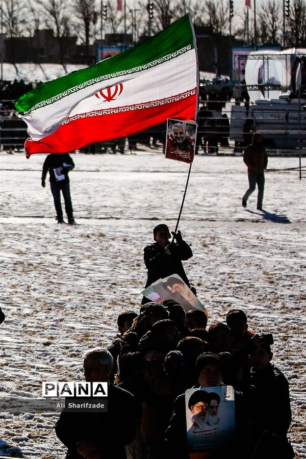 راهپیمایی باشکوه ۲۲ بهمن - میدان آزادی