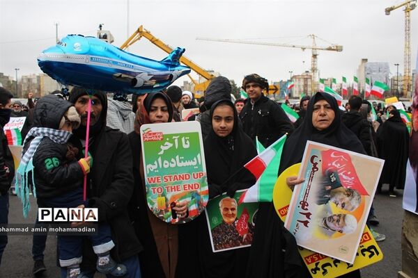 راهپیمایی 22 بهمن در مشهد