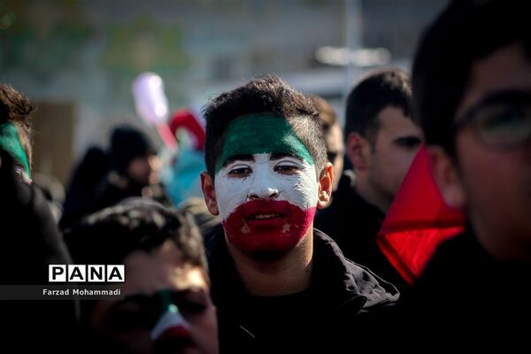 راهپیمایی  یوم الله 22 بهمن در تهران
