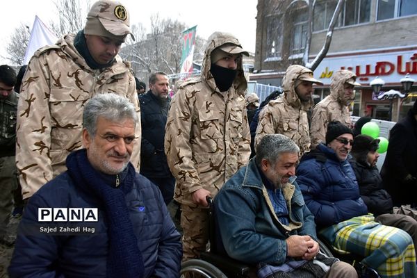 راهپیمایی 22 بهمن ماه در تبریز-2