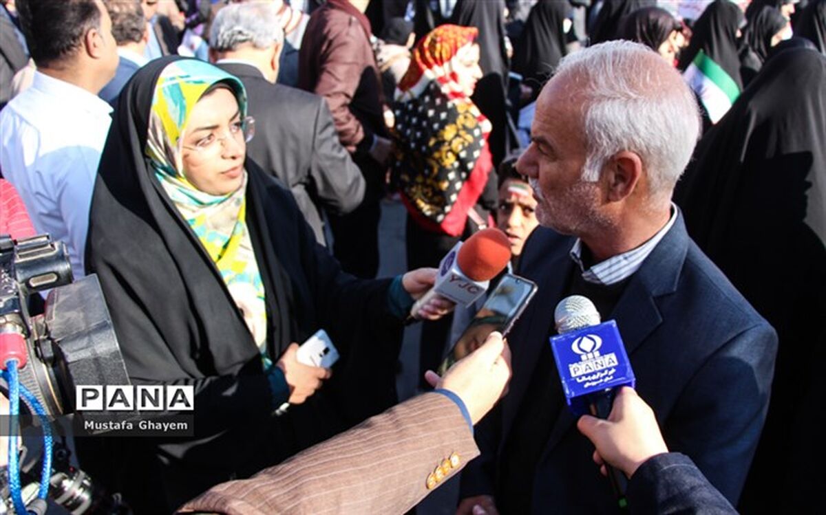 رییس سازمان دانش آموزی خوزستان :دانش آموزان بر حفظ وعمل به شعارهای انقلاب پایبند باشند