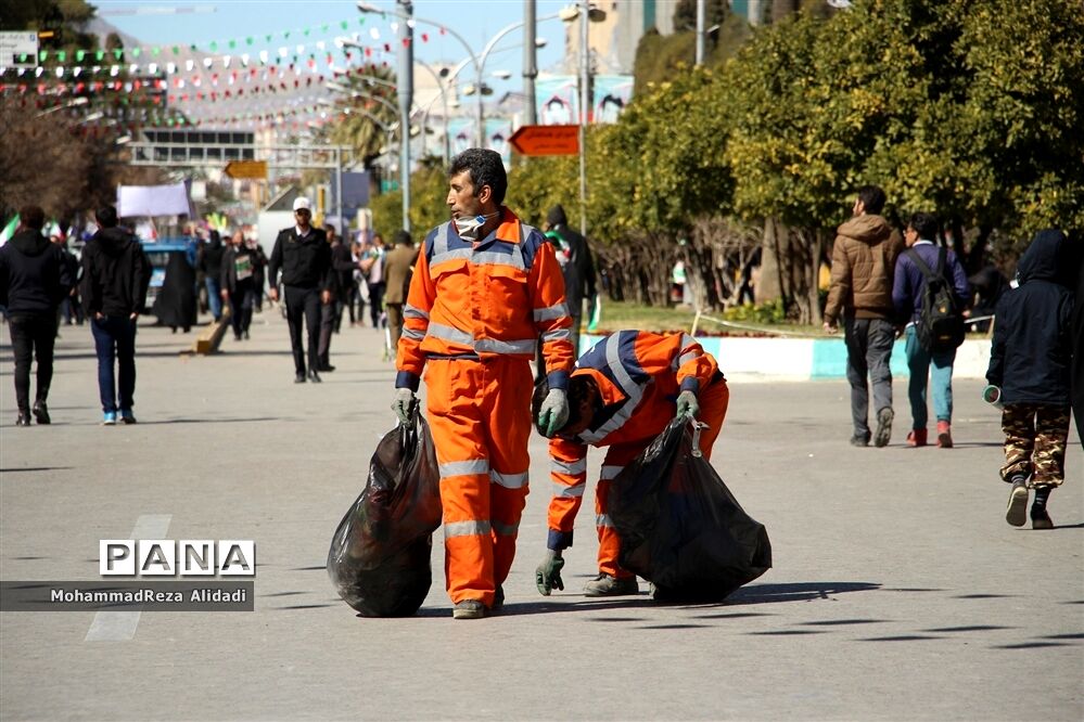 پاکبانان؛ هم مثل همیشه حاضر بعد از راهپیمایی 22 بهمن