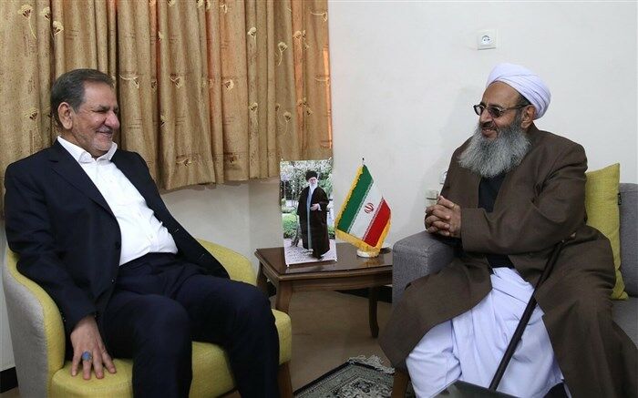 دیدار مولوی عبدالحمید امام جمعه اهل سنت شهر زاهدان با جهانگیری