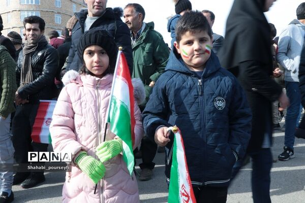 راهپیمایی 22بهمن ماه در شهرستان شاهین دژ