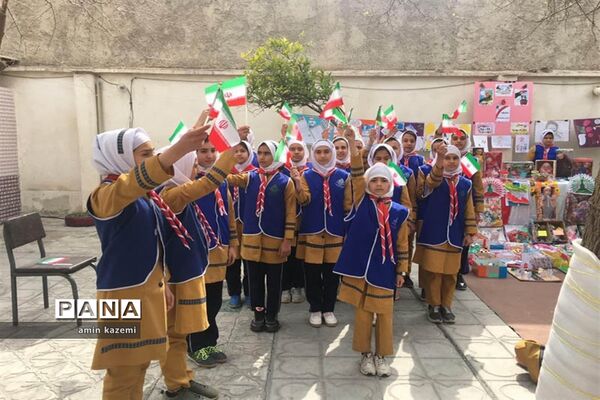 برگزاری جشن دهه فجر در مدارس داراب