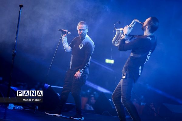 اولین شب سی و پنجمین جشنواره موسیقی فجر