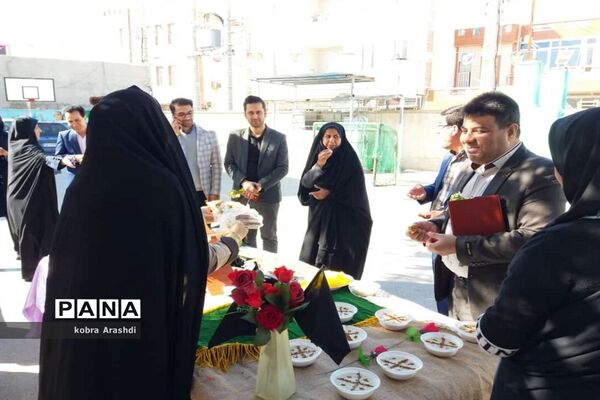 جشن پیروزی انقلاب و اربعین سردار شهید حاج قاسم سلیمانی در دبستان معین سرتل بوشهر