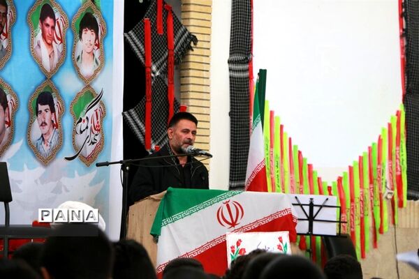 مروست ،میزبان سردار لاله های روشن