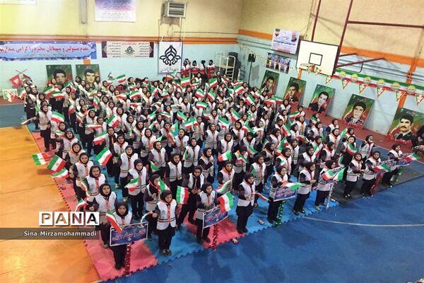 همایش یاوران انقلاب در خوی