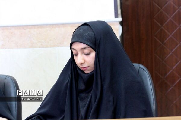 انتخابات هیأت رئیسه مجلس دانش آموزی استان قم