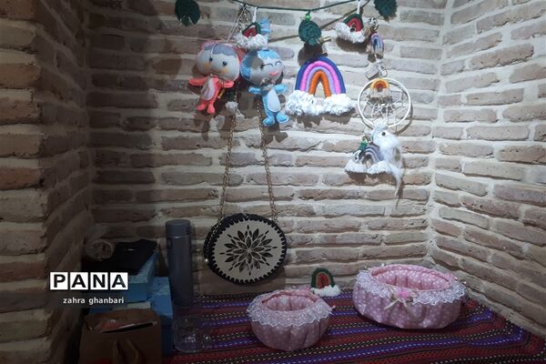 گشایش بازارچه صنایع دستی در سرای فاتح نی ریز