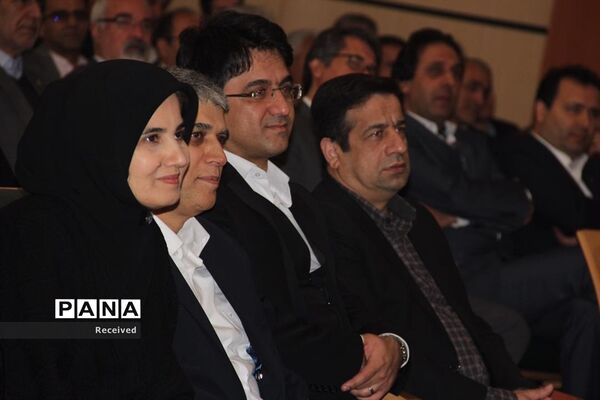 نشست کانون وکلای دادگستری مازندران با حضور معاون حقوقی رئیس جمهوری