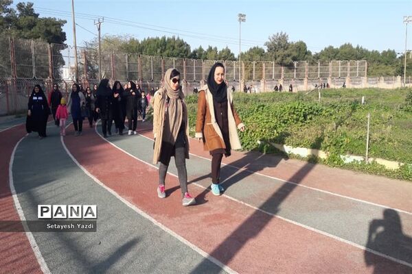 همایش پیاده‌روی ۲۰۰۰نفری بانوان فرهنگی ناحیه یک اهواز