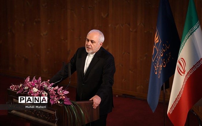 دیدار ظریف با نخست‌وزیر و وزیر خارجه کانادا در مونیخ