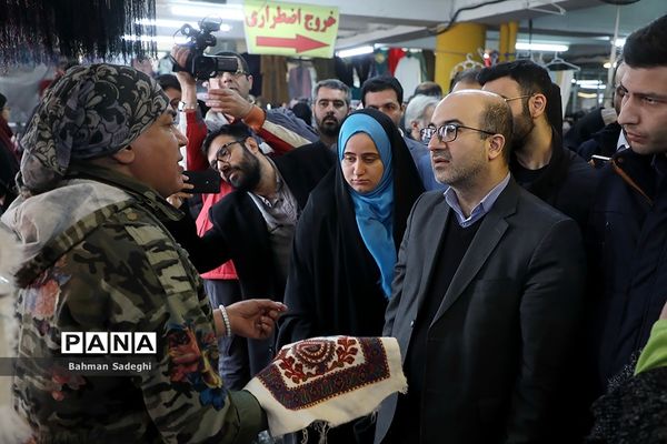 بازدید دو عضو شورای شهرتهران  ازجمعه بازار  پروانه