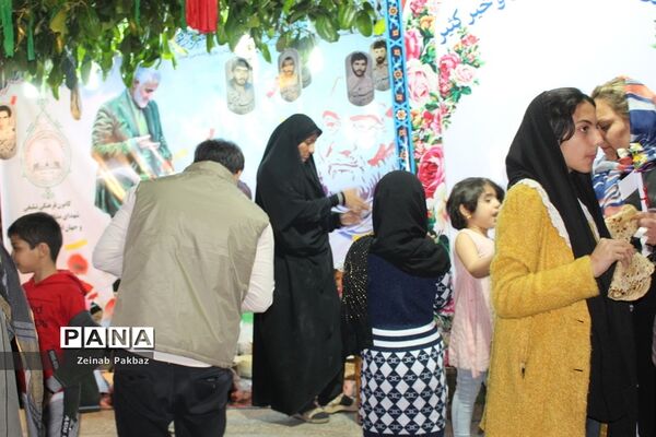 ایستگاه صلواتی در میدان امام خمینی (ره) بوشهر