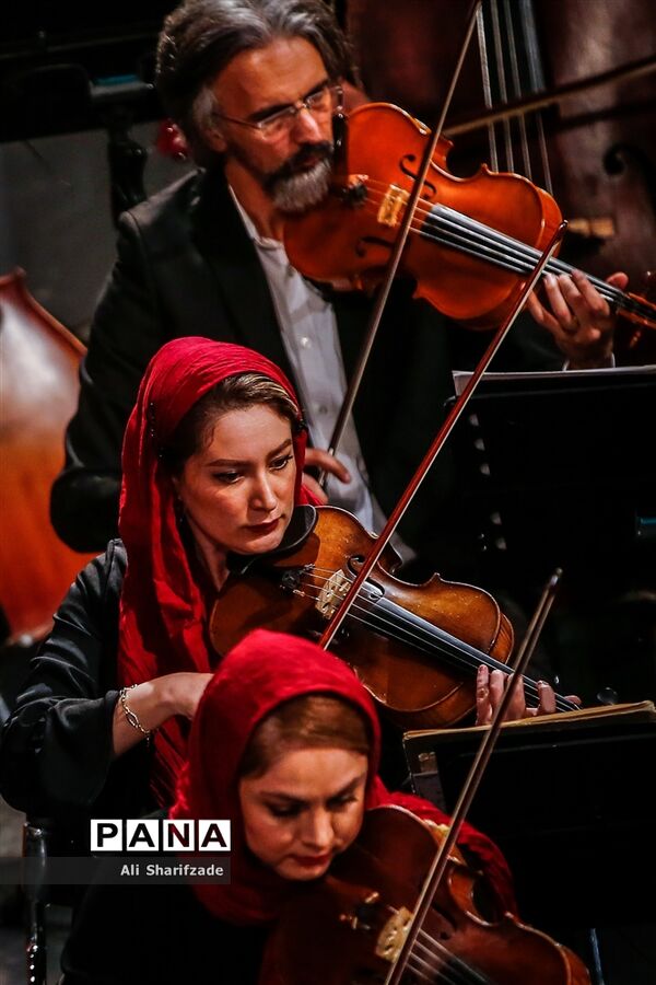 چهارمین شب سی و پنجمین جشنواره موسیقی فجر