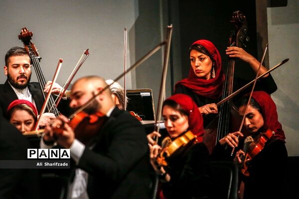 چهارمین شب سی و پنجمین جشنواره موسیقی فجر