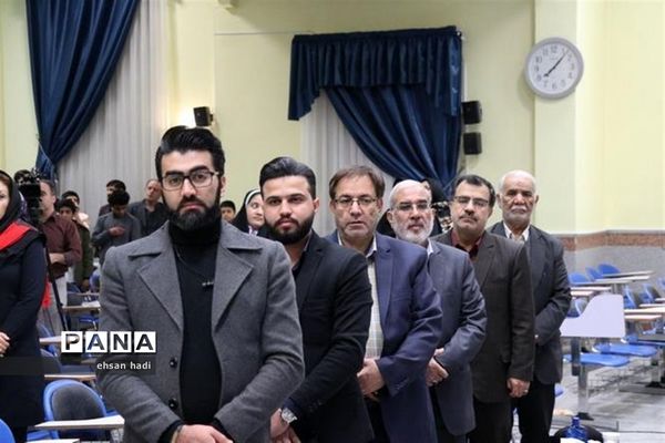 تجلیل از مادران و همسران توان یاب موفق