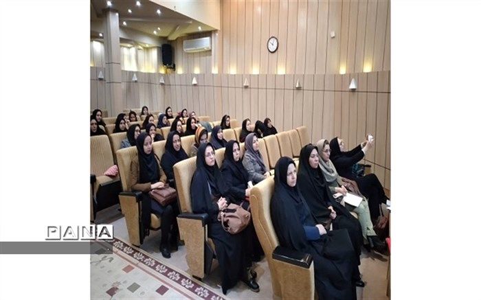 برگزاری کارگاه آموزشی سفیران نجات در اجرای مانور آموزشی سیلاب