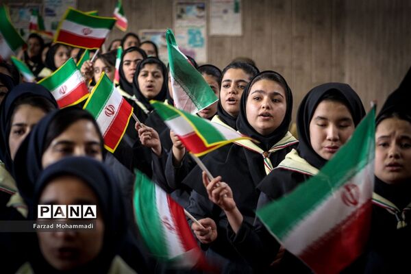 برگزاری مانور تشکیلاتی یاوران  انقلاب درچهاردانگه