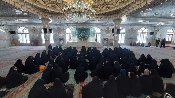 چهل‌ و سومین مسابقات قرآن دانش‌‌آموزان دختر شرق اصفهان به میزبانی نائین 