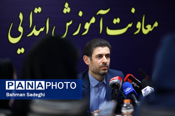 نشست خبری به‌مناسبت آغاز ثبت‌نام کلاس اولی‌ها