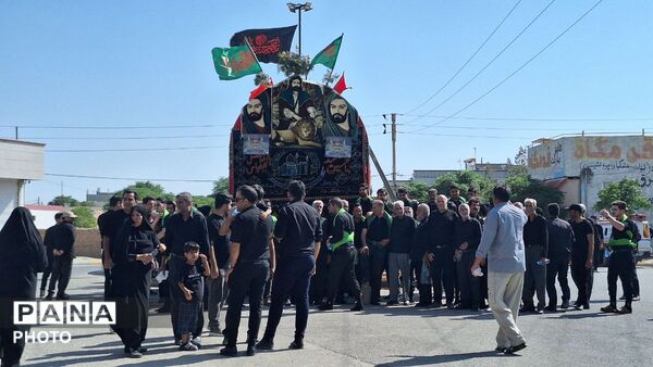 شکوهِ سوگ در پناهِ قدمگاه علی (ع)؛ نخل‌گردانی، بازخوانیِ پیوندِ عشق و ارادت