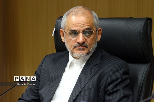 نشست هم اندیشی وزیر آموزش و پرورش با مسئولان شورای بانوان خیر مدرسه‌ساز استان‌های کشور