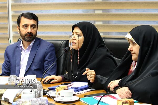 آیین موافقت‌نامه بین وزارت آموزش و پرورش با معاونت ریاست‌جمهوری در امور زنان و خانواده