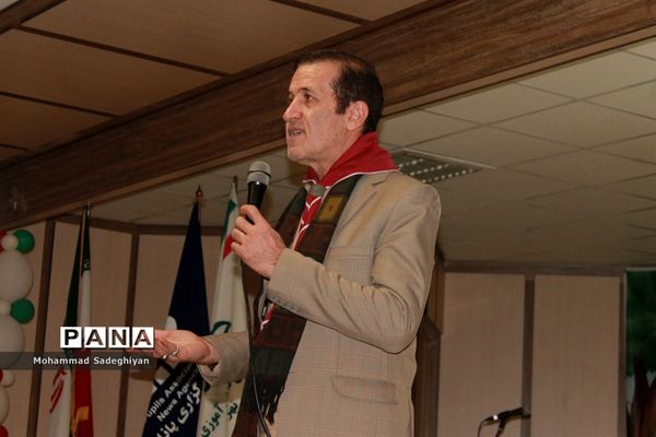 برگزاری همایش پیشتازان درکانون فرهنگی تربیتی آفتاب منطقه19