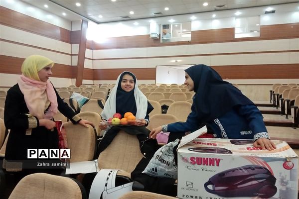 جشنواره سرود و نمایش مدارس  آباده