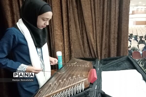 جشنواره سرود و نمایش مدارس  آباده