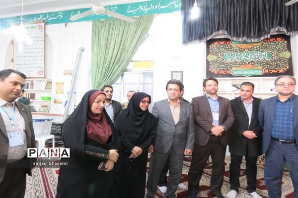 بازدید استاندار گلستان از صندوق های رای شعب استان