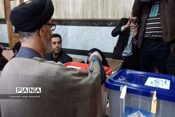 برگزاری  انتخابات یازدهمین دوره مجلس شورای اسلامی در فیروزکوه