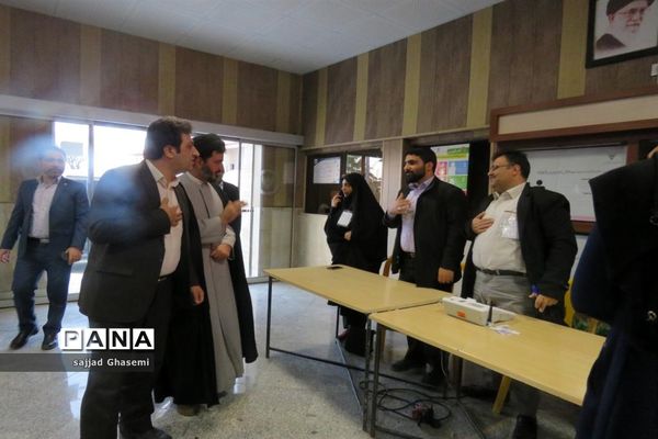 حواشی یازدهمین دوره انتخابات مجلس شورای اسلامی در غرب گلستان