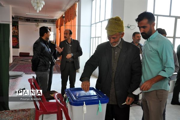یازدهمین دوره انتخابات مجلس شورای اسلامی و میان‌دوره‌ای مجلس خبرگان رهبری در شهرستان خوسف خراسان جنوبی