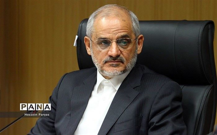 حاجی‌میرزایی تاکید کرد: رصد امکانات لازم بهداشتی و ضدعفونی‌کننده در مدارس