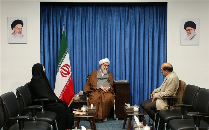 منتخبان مردم قزوین در مجلس جلسات هفتگی با فرهیختگان استان برگزار کنند