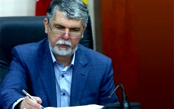 وزیر فرهنگ و ارشاد: کرونا طاعون نیست، وحشت نکنیم