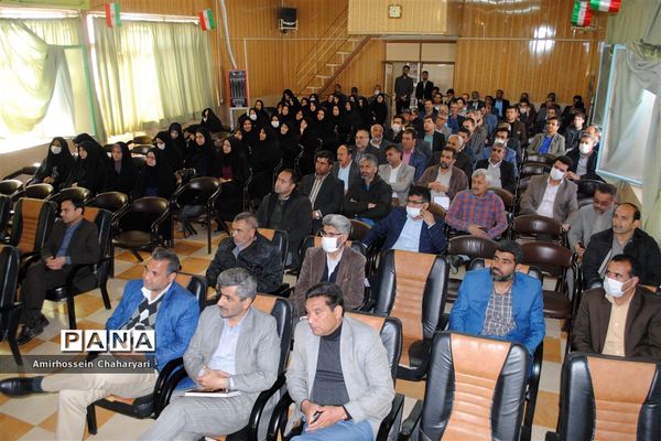 جلسه توجیهی پیشگیری از کرونا در تایباد