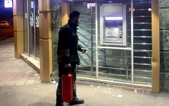 ضدعفونی خیابان‌های رشت برای مقابله با کرونا