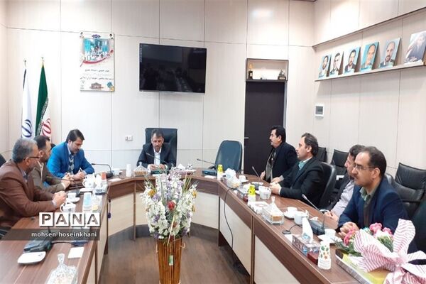 دیدار روسای نواحی و مناطق با مدیرکل جدید آموزش و پرورش قزوین
