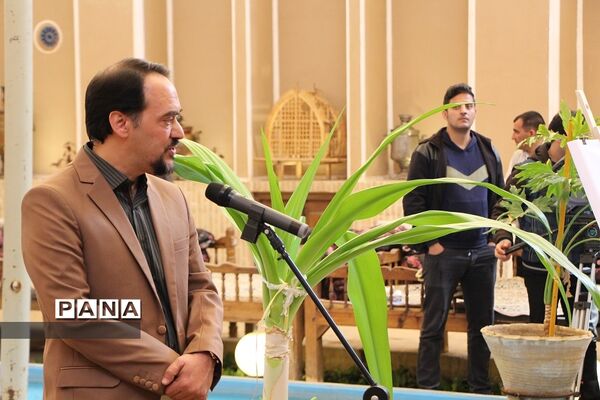 رونمایی از پوستر جشنواره نمایش عروسکی در یزد