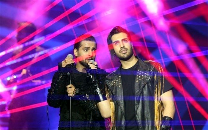 نگاهی به دو اجرای امیر عباس گلاب و گروه ماکان بند در جشنواره سی و پنجم موسیقی فجر