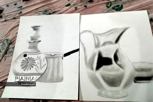 مسابقات هنرهای تجسمی دختران دانش آموزدرابرکوه