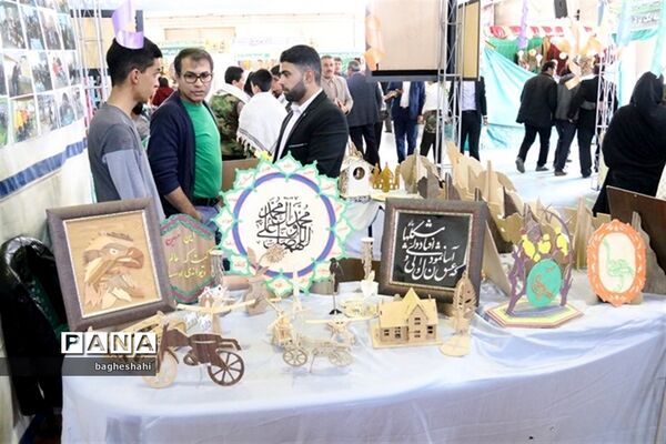 برپائی نمایشگاه توانمندی های اعضای کانون های فرهنگی و تربیتی در یزد