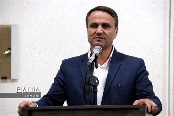 برپائی نمایشگاه توانمندی های اعضای کانون های فرهنگی و تربیتی در یزد